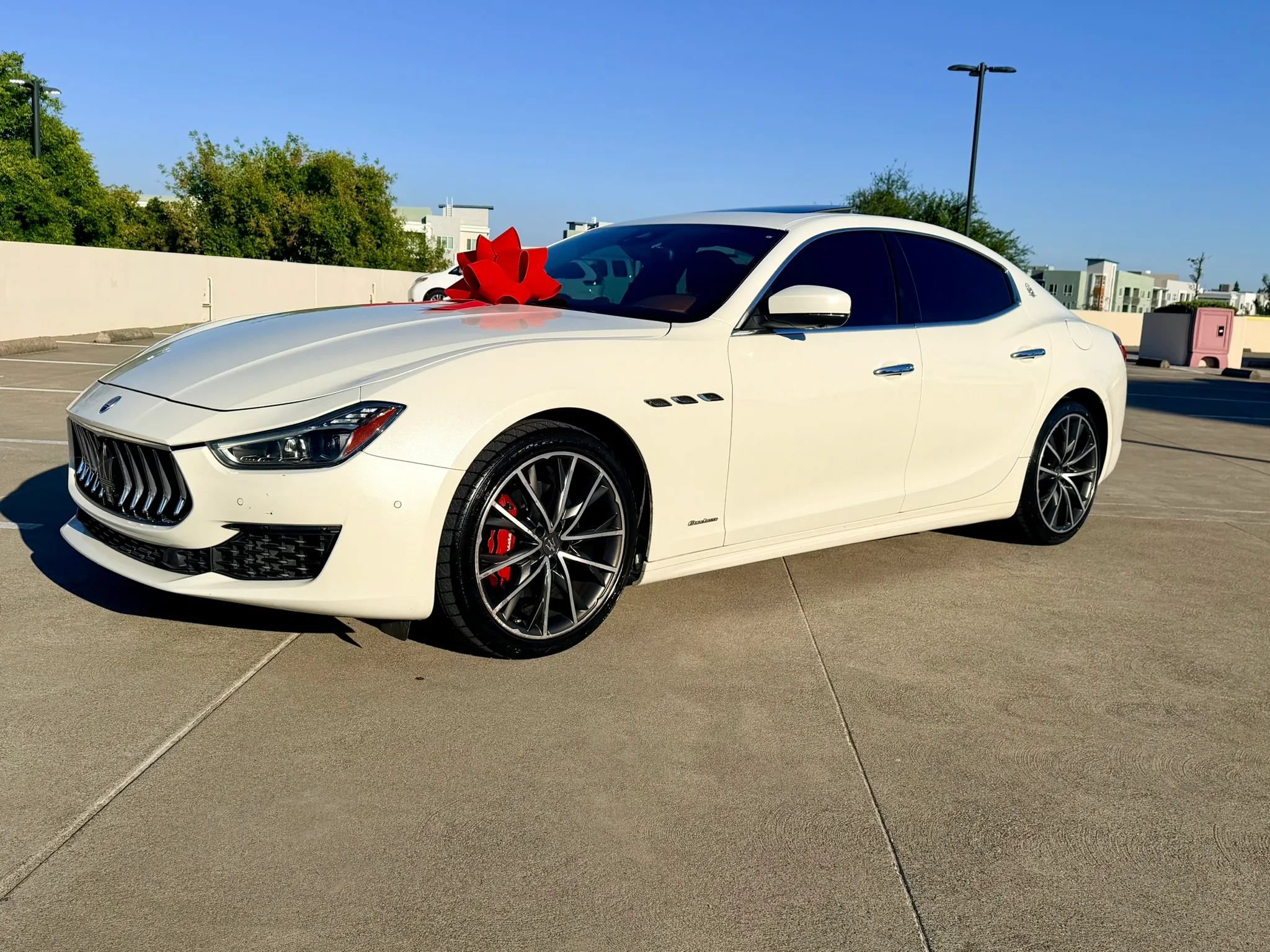 Used 2019 Maserati Ghibli GranLusso RWD image 4