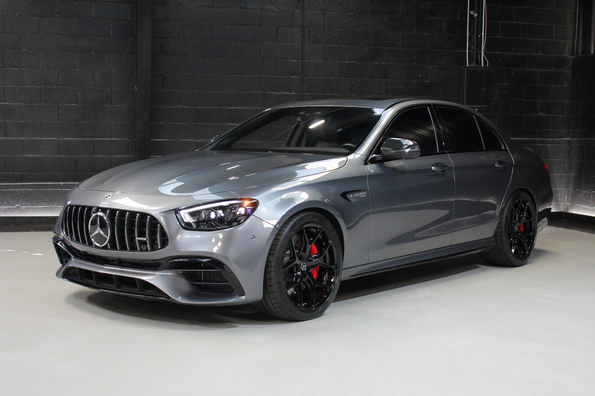 Used 2021 Mercedes-Benz E 63 AMG S image 5