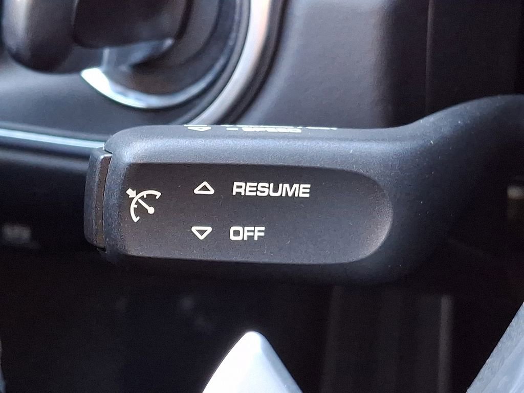 Used 2015 Porsche 911 Carrera 4 image 22