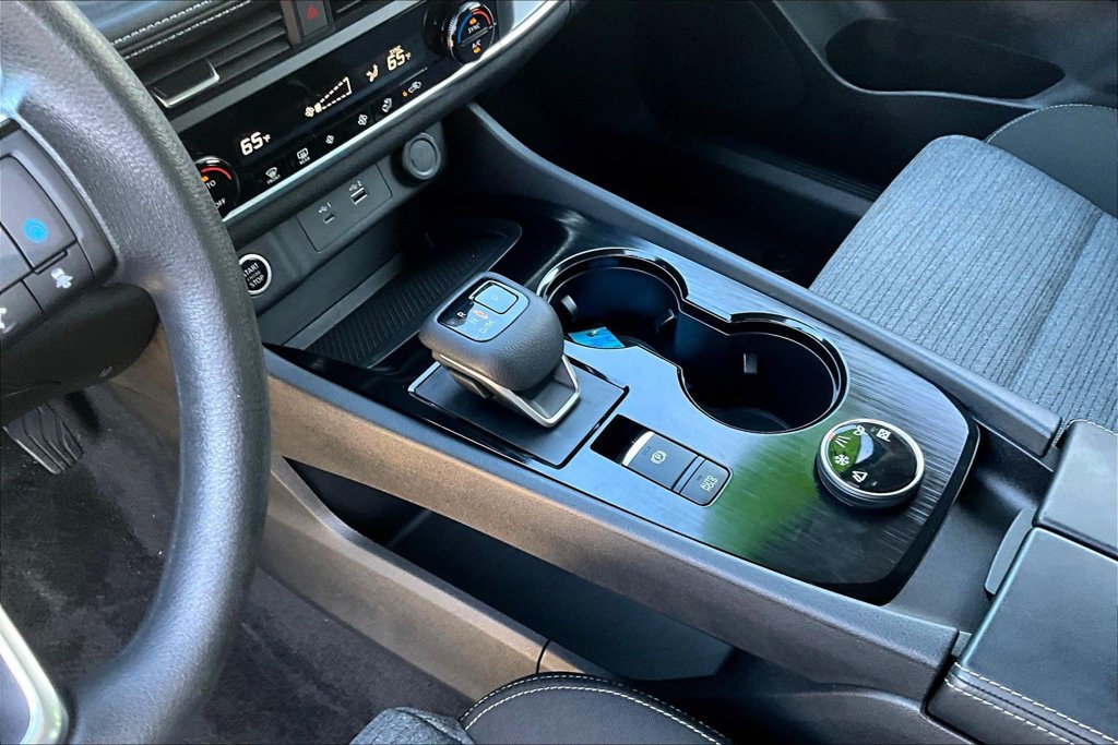 Certified 2023 Nissan Rogue SV AWD/4WD image 18