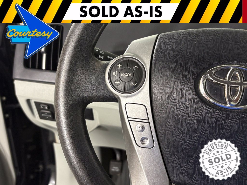 Used 2014 Toyota Prius Two w/ Preferred Accessory Package FWD image 19