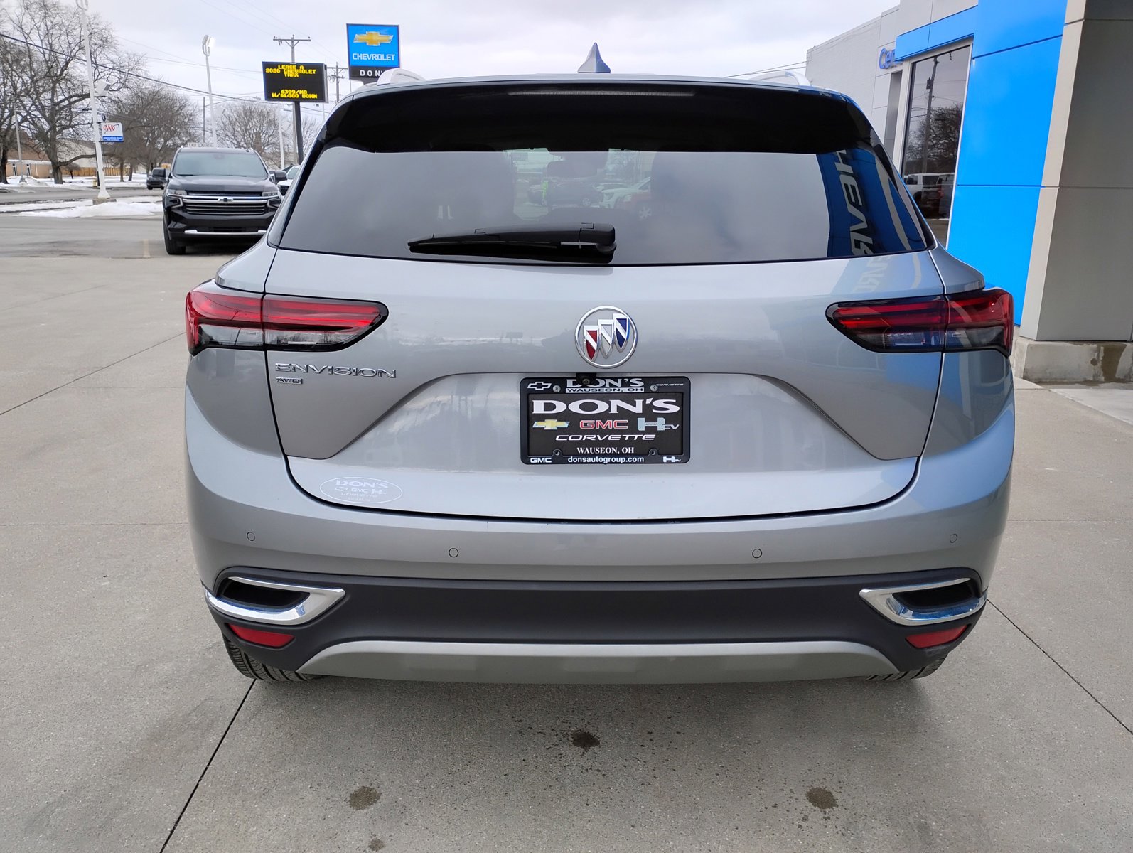 Used 2023 Buick Envision Essence image 32