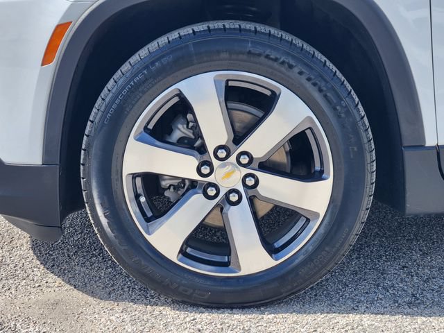 Used 2023 Chevrolet Traverse LT w/ LT Premium Package AWD/4WD image 10