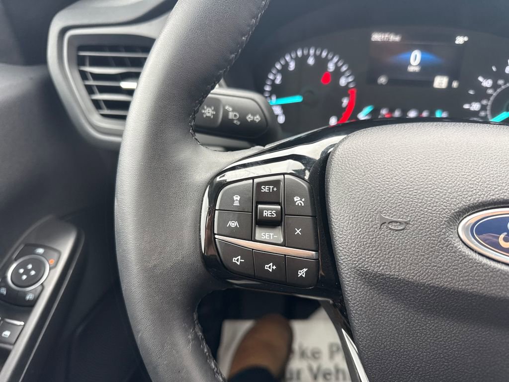 Used 2022 Ford Escape SE w/ Convenience Package image 32