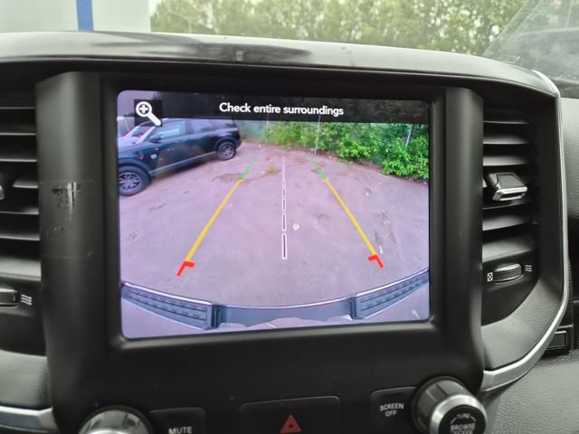 Used 2019 RAM 1500 Big Horn AWD/4WD image 16