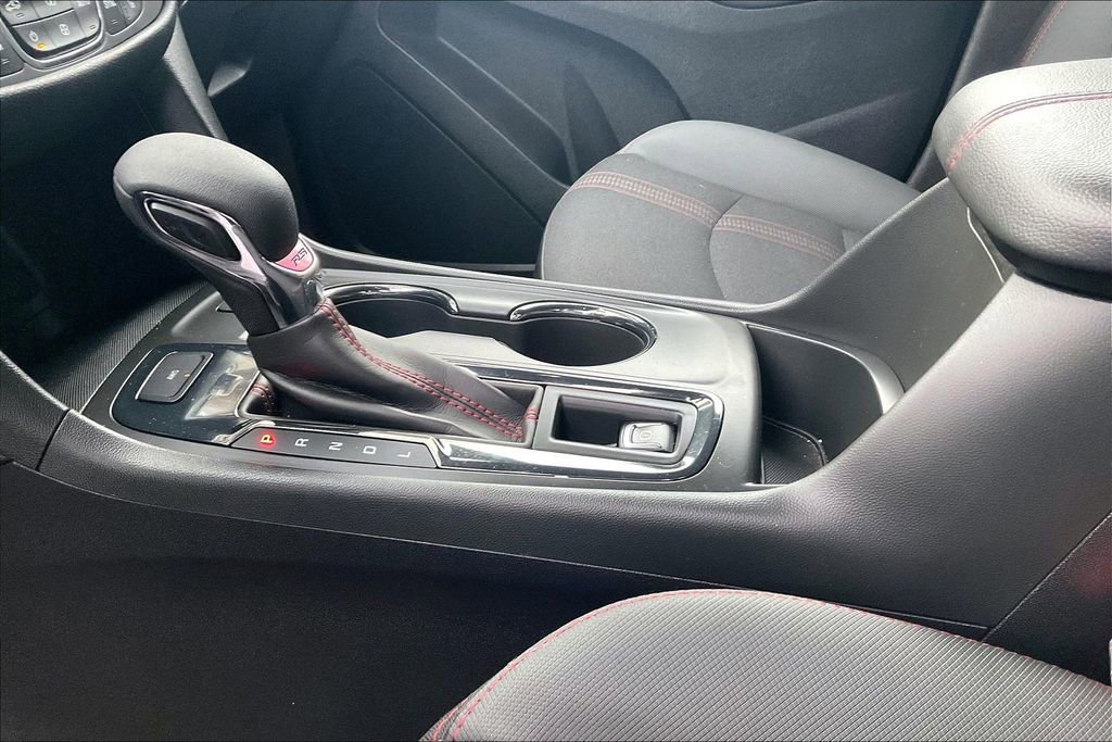 Used 2022 Chevrolet Equinox RS w/ LPO, Floor Liner Package image 21