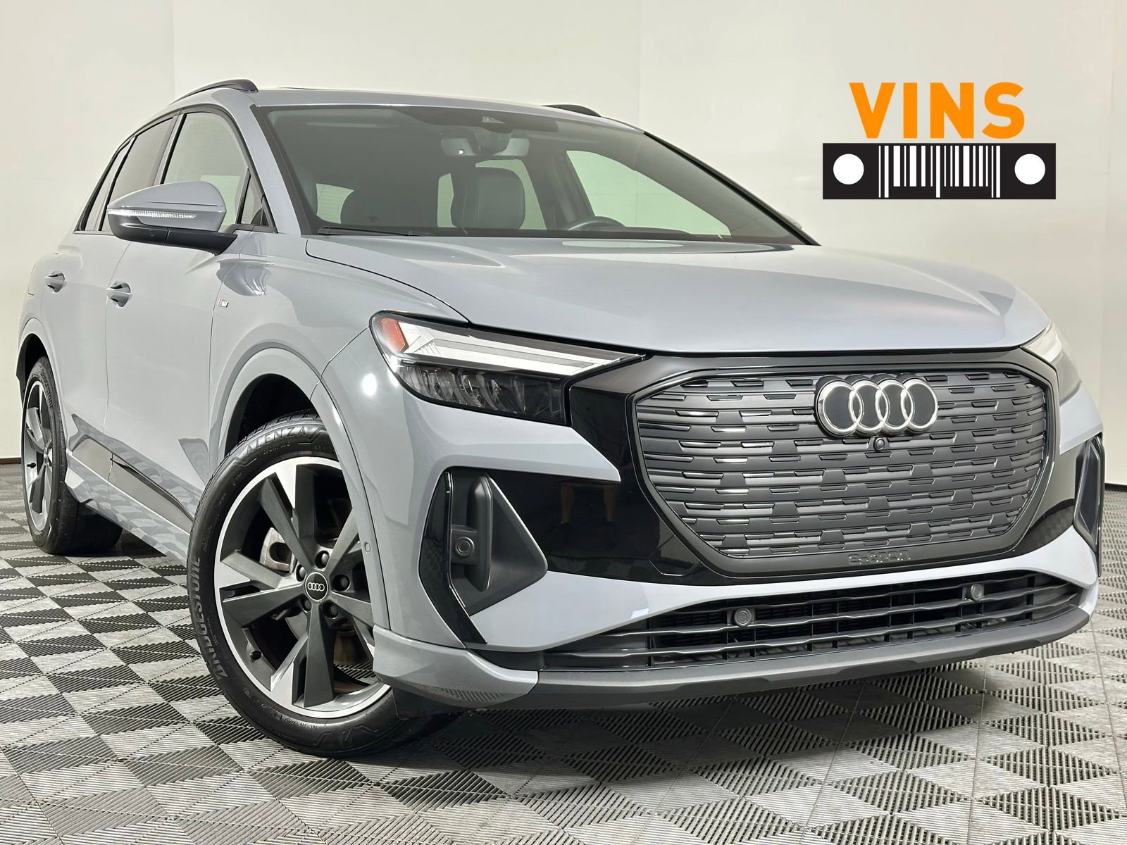 Used 2024 Audi Q4 e-tron Premium Plus w/ Premium Plus