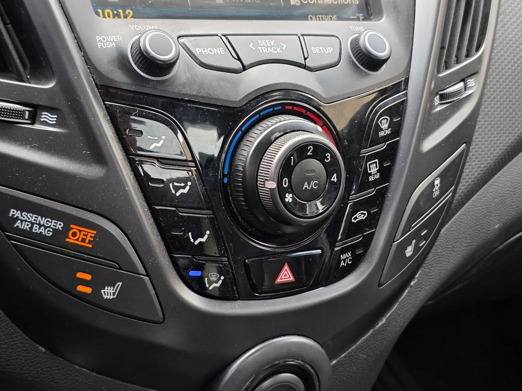 Used 2013 Hyundai Veloster Turbo image 32
