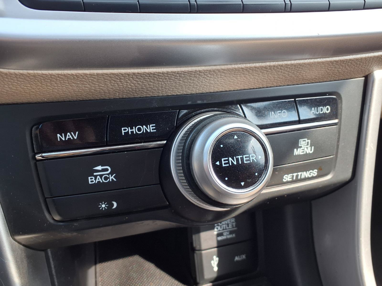 Used 2015 Honda Accord EX-L image 9