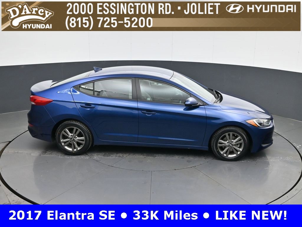 Used 2017 Hyundai Elantra SE image 12