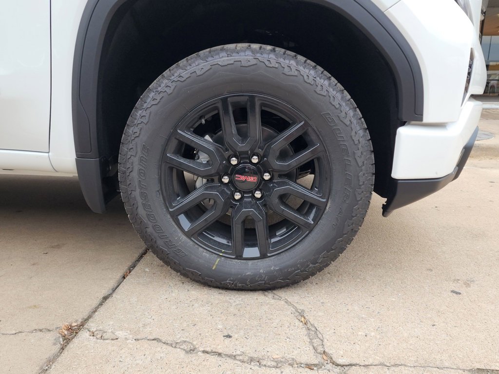 New 2026 GMC Sierra 1500 Elevation image 49