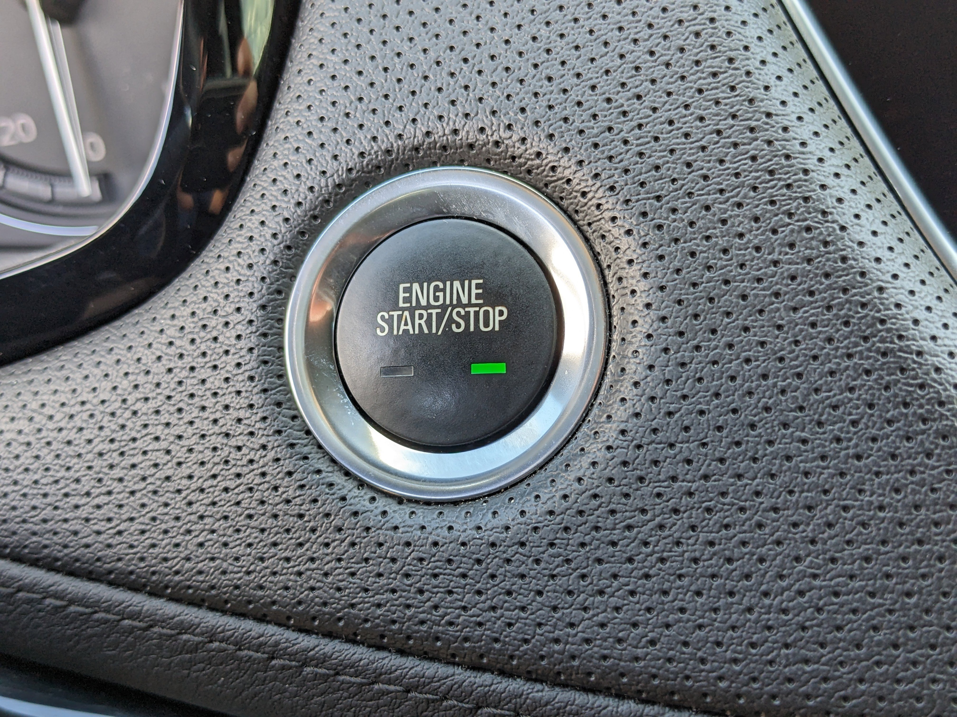 Certified 2022 Cadillac XT5 Premium Luxury w/ Technology Package image 33