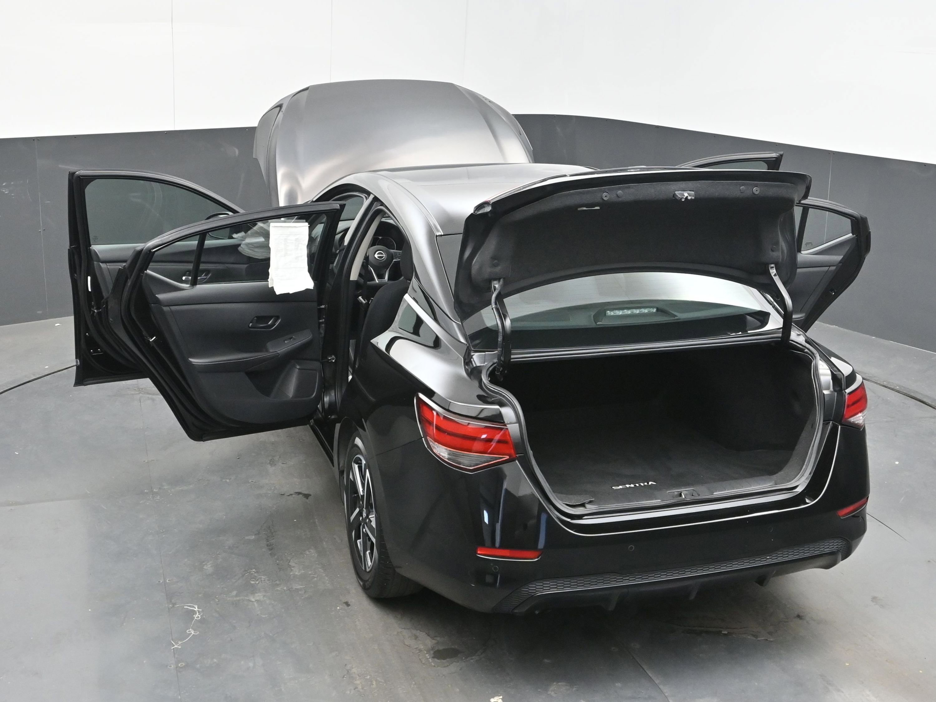 Used 2024 Nissan Sentra SV image 41