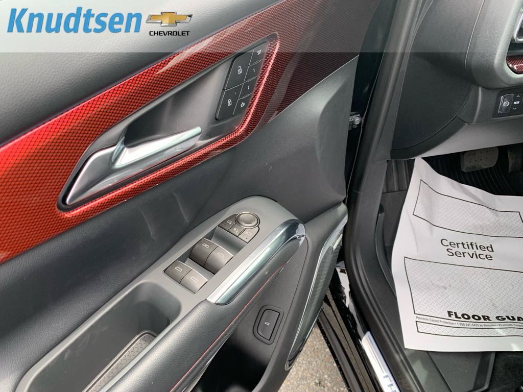 New 2026 Chevrolet Traverse RS w/ LPO, Floor Liner Package AWD/4WD image 19