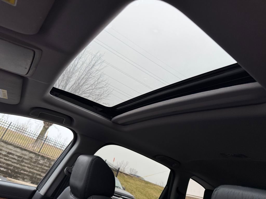 Used 2017 Honda CR-V Touring image 13