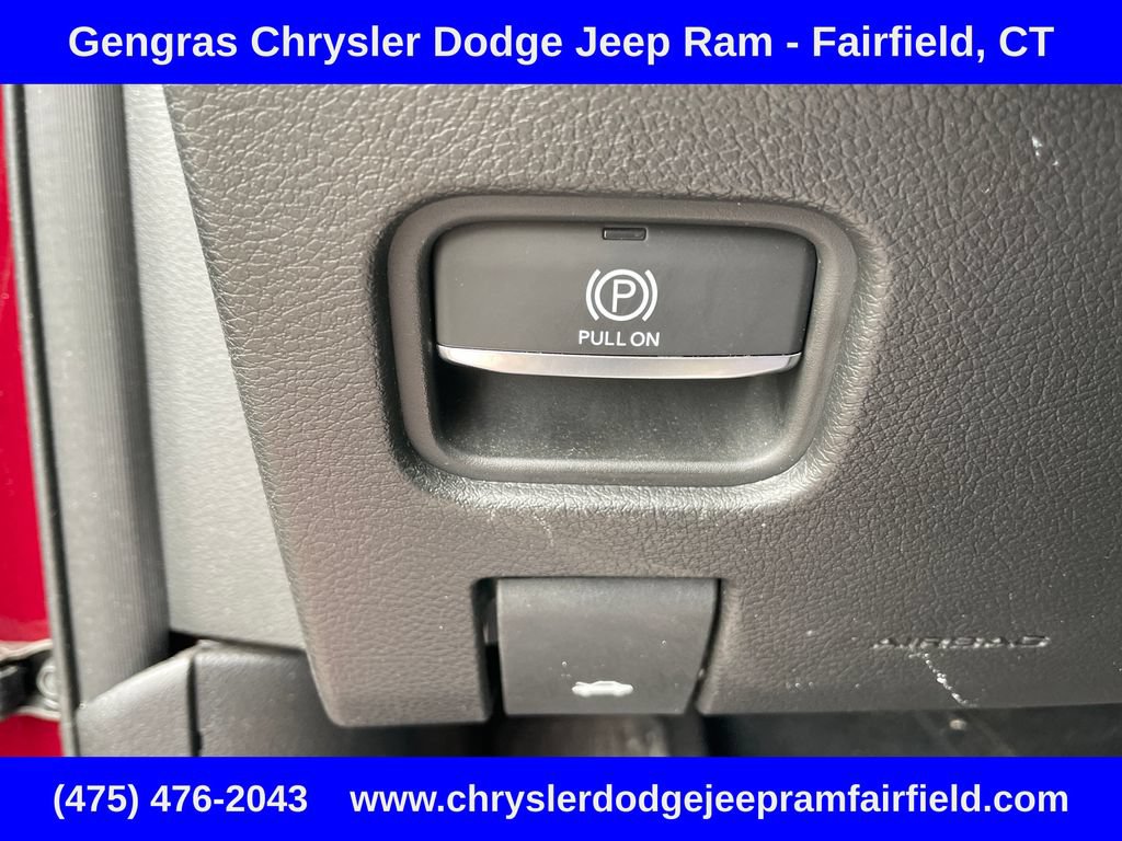 Used 2023 Jeep Grand Cherokee Limited w/ Luxury Tech Group II AWD/4WD image 47