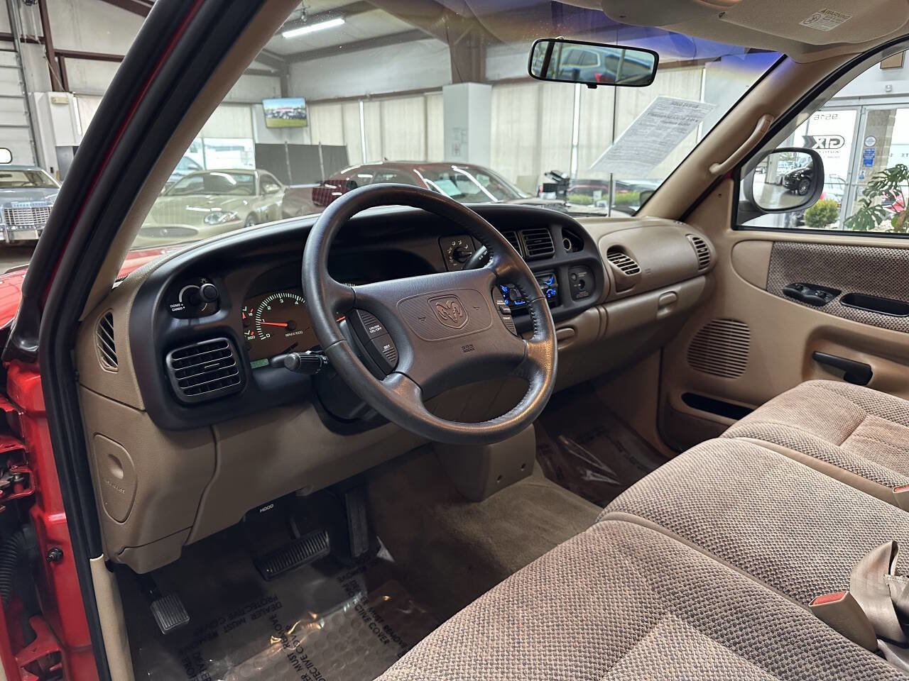 Used 1998 Dodge Ram 1500 Truck 2WD Regular Cab image 14