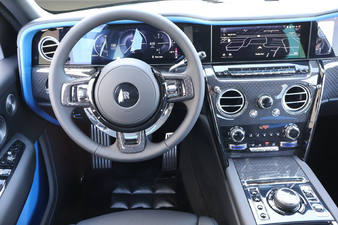 New 2027 Rolls-Royce Cullinan Black Badge AWD/4WD image 18