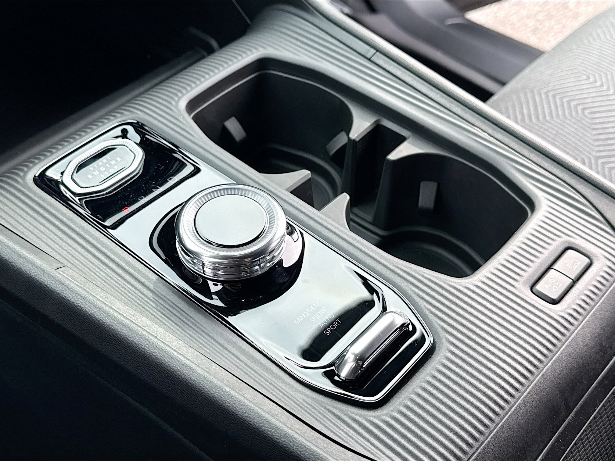 New 2026 Jeep Cherokee Laredo image 12