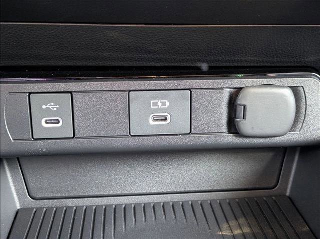 New 2026 Toyota Prius Plug-In Hybrid image 15