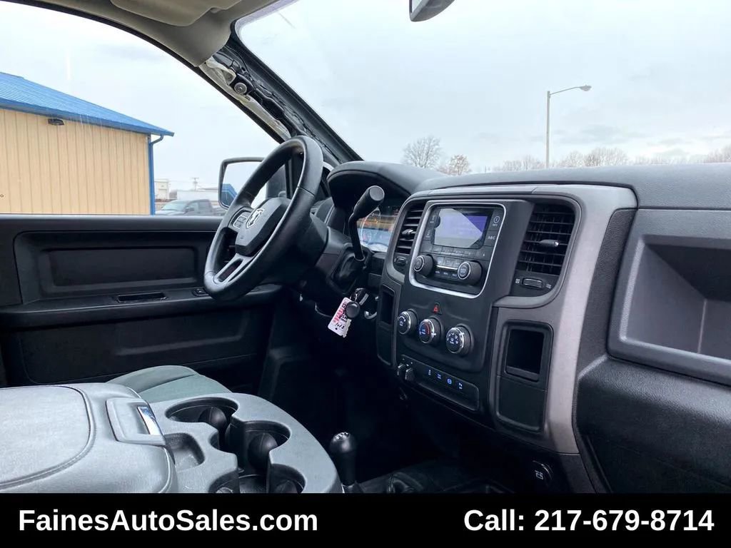 Used 2014 RAM 2500 Tradesman w/ Chrome Appearance Group image 22