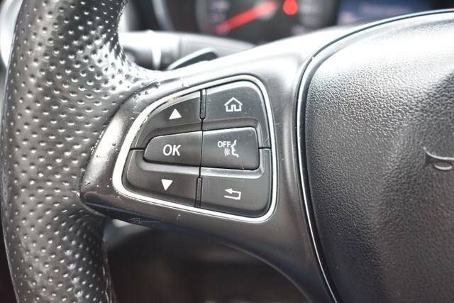 Used 2015 Mercedes-Benz C 300 4MATIC Sedan w/ Premium 1 Package image 22