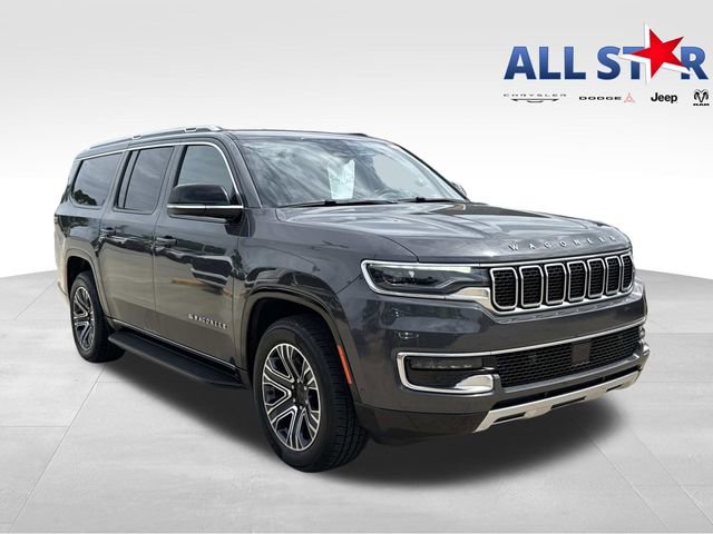Used 2024 Jeep Wagoneer L Series II w/ Flexible Seating Group RWD image 1