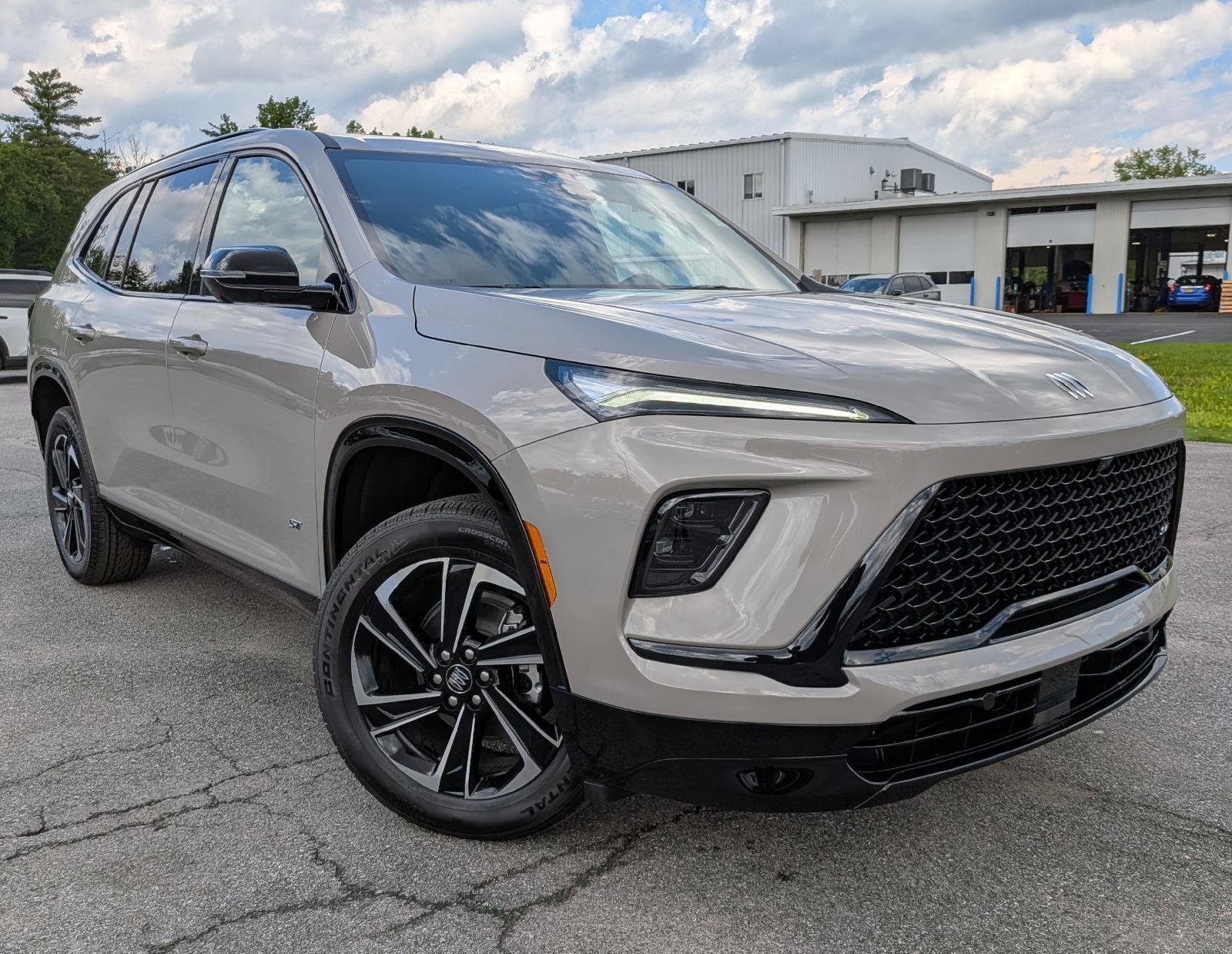 New 2026 Buick Enclave Sport Touring w/ Power Package