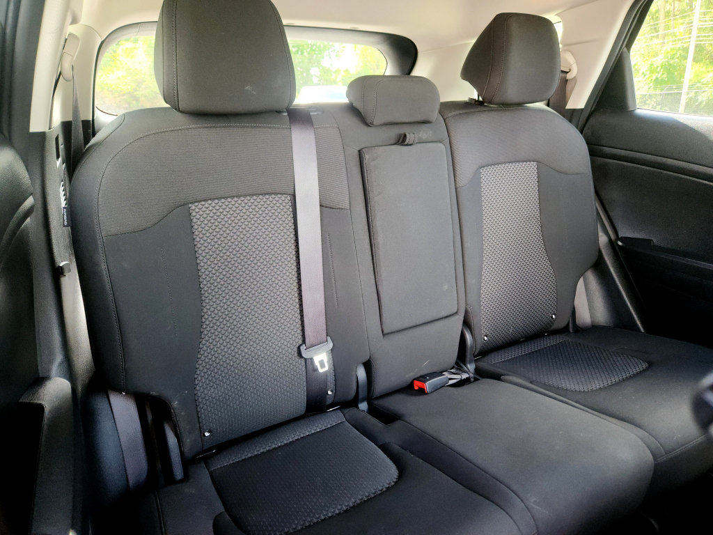 Used 2024 Kia Sportage LX FWD image 5