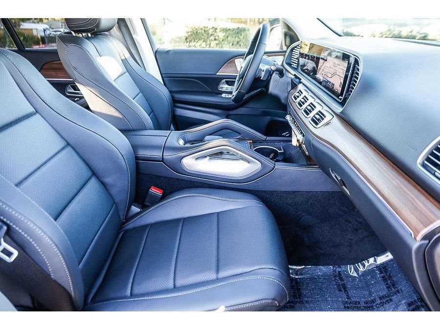 New 2026 Mercedes-Benz GLE 450 4MATIC image 17