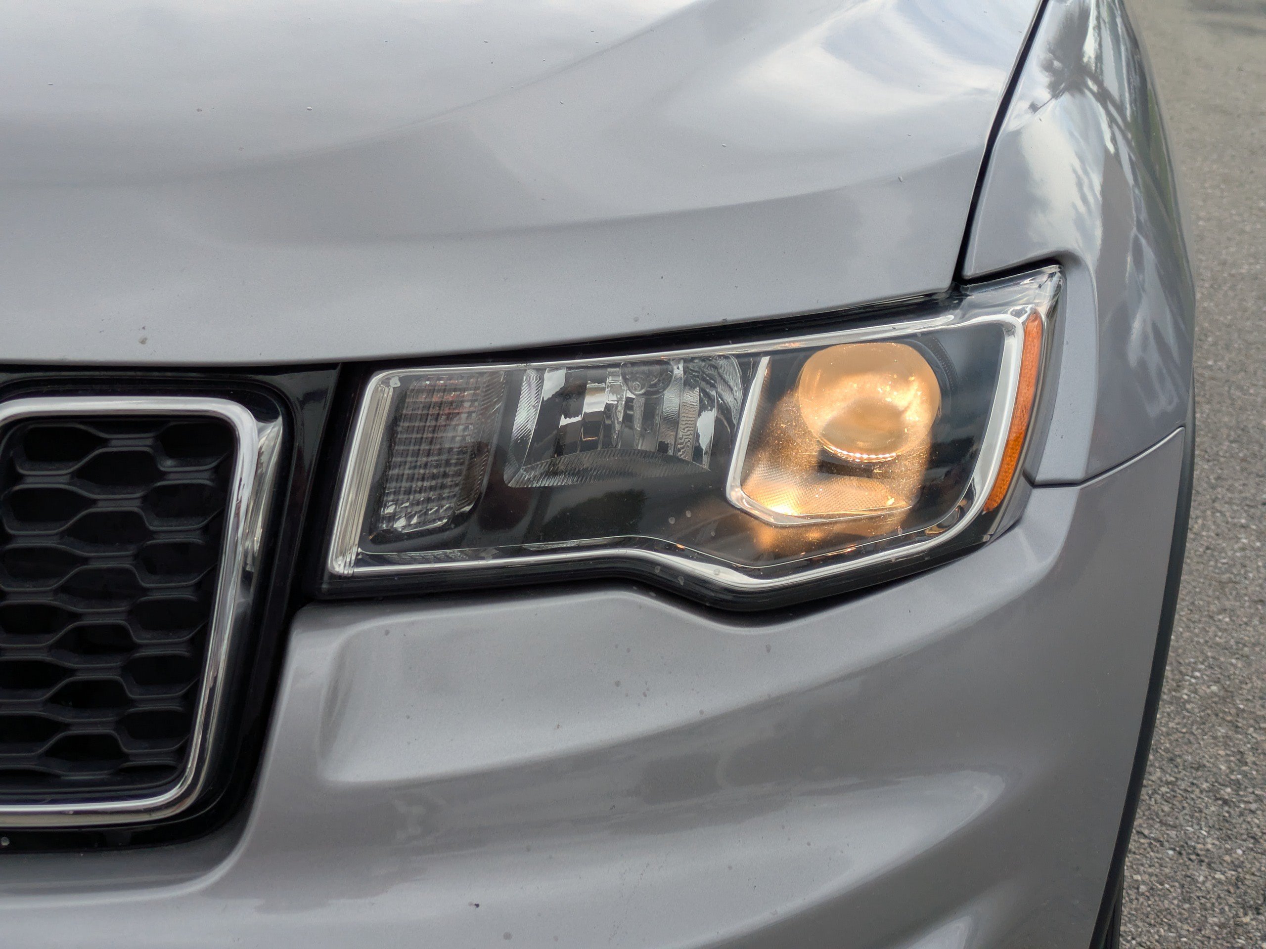 Used 2020 Jeep Grand Cherokee Limited w/ Luxury Group II RWD image 10