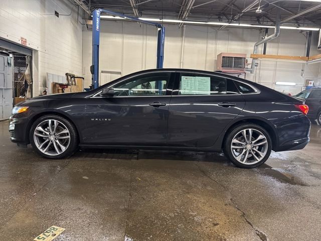 Used 2023 Chevrolet Malibu LT image 3