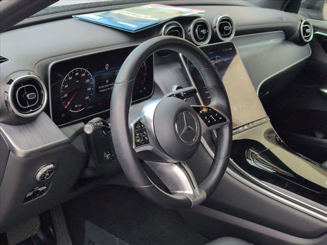 Used 2024 Mercedes-Benz GLC 300 4MATIC image 10