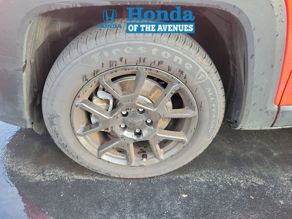 Used 2019 Jeep Renegade Altitude w/ Quick Order Package 2XM image 4