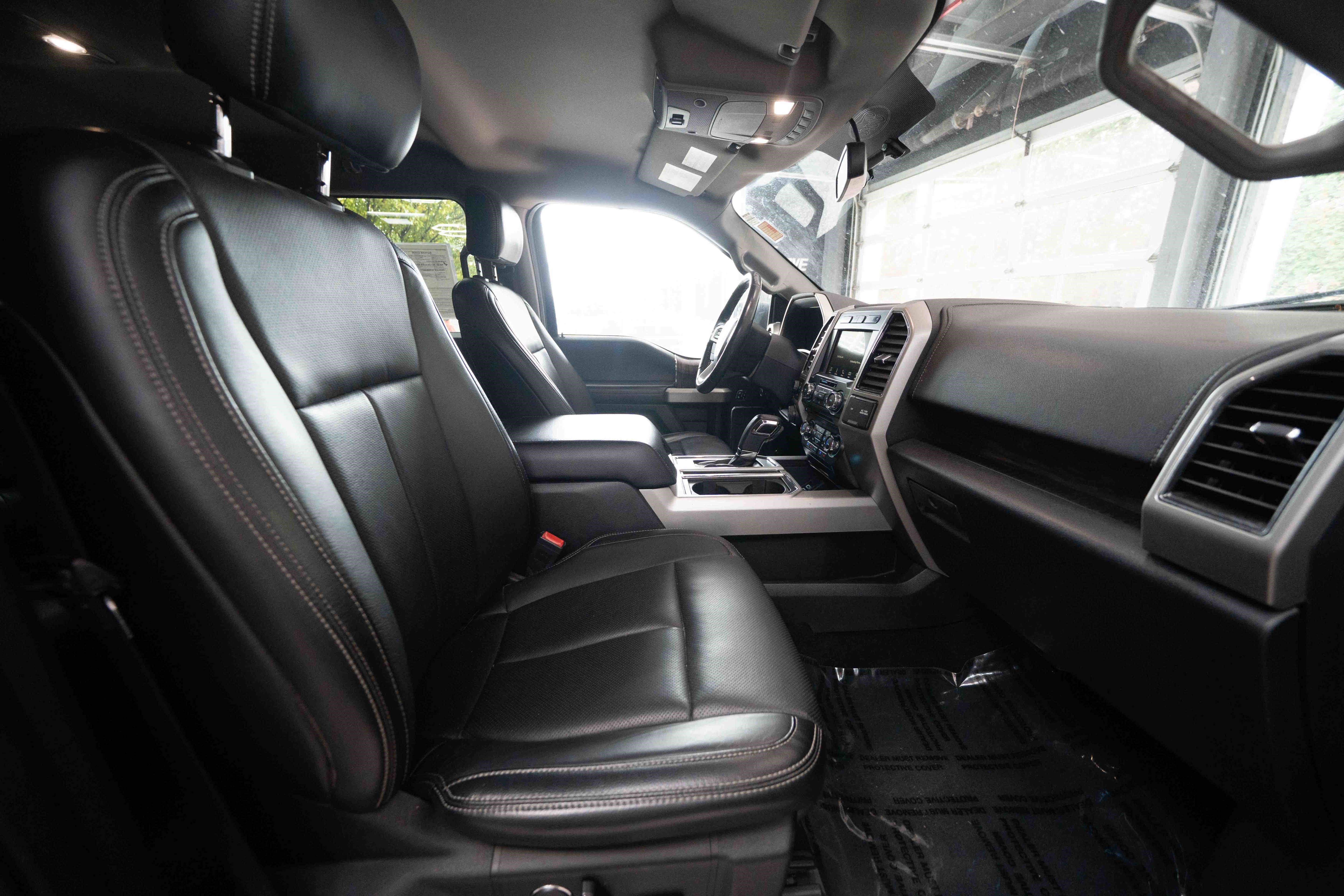 Used 2018 Ford F150 Lariat w/ Trailer Tow Package AWD/4WD image 25