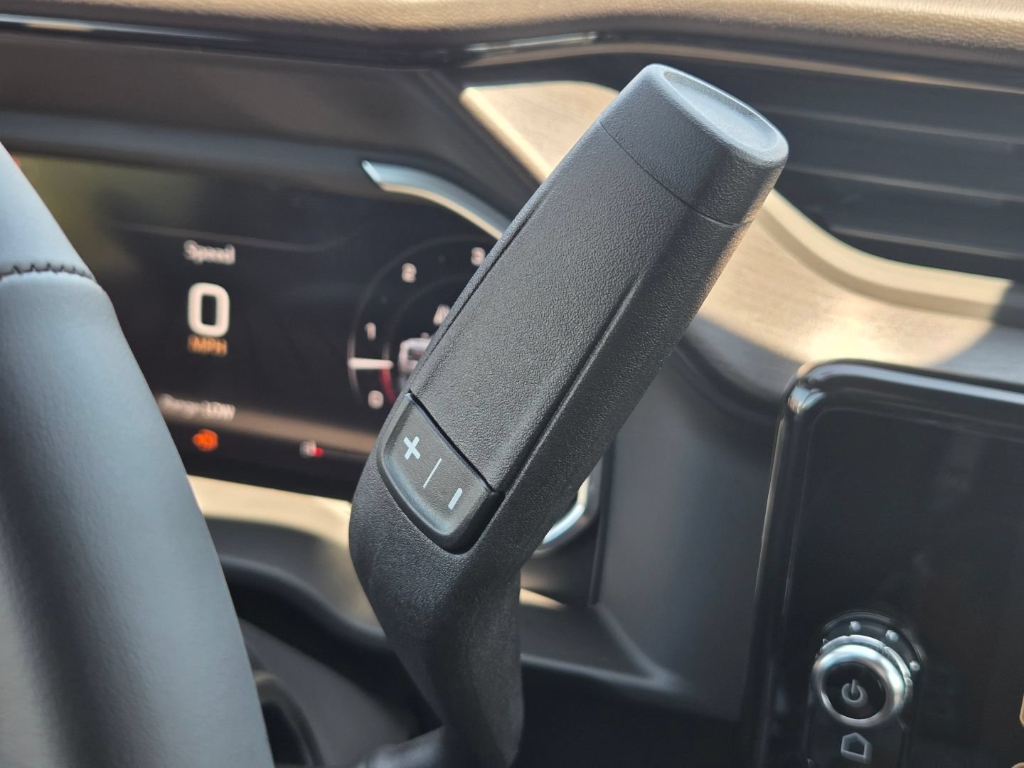 New 2026 GMC Sierra 2500 AT4 w/ AT4 Premium Plus Package AWD/4WD image 37