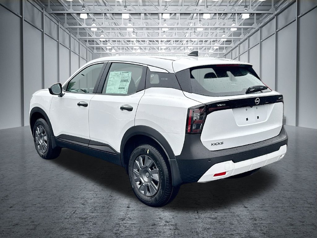 New 2026 Nissan Kicks S FWD image 5