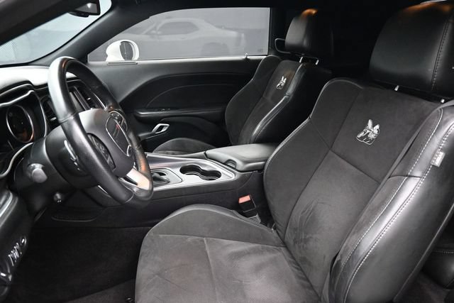 Used 2016 Dodge Challenger R/T Scat Pack RWD image 15