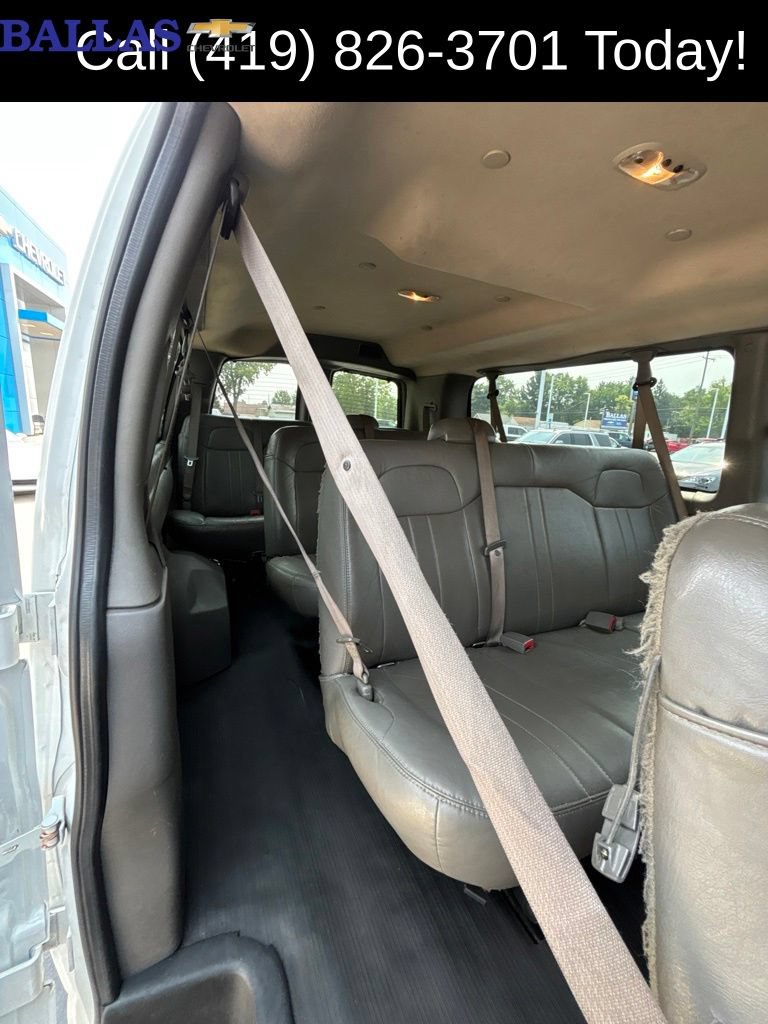 Used 2022 Chevrolet Express 3500 LS RWD image 10
