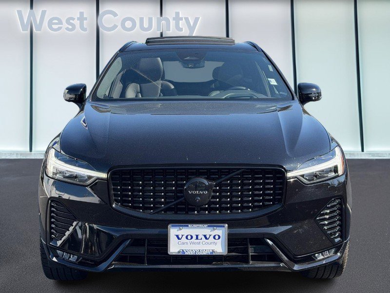 Used 2025 Volvo XC60 B5 Ultra w/ Protection Package Premier image 10