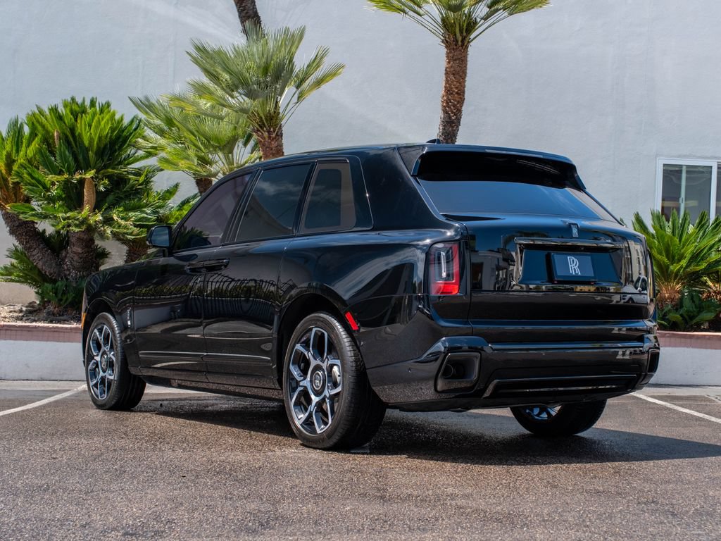 Used 2025 Rolls-Royce Cullinan Black Badge AWD/4WD image 46