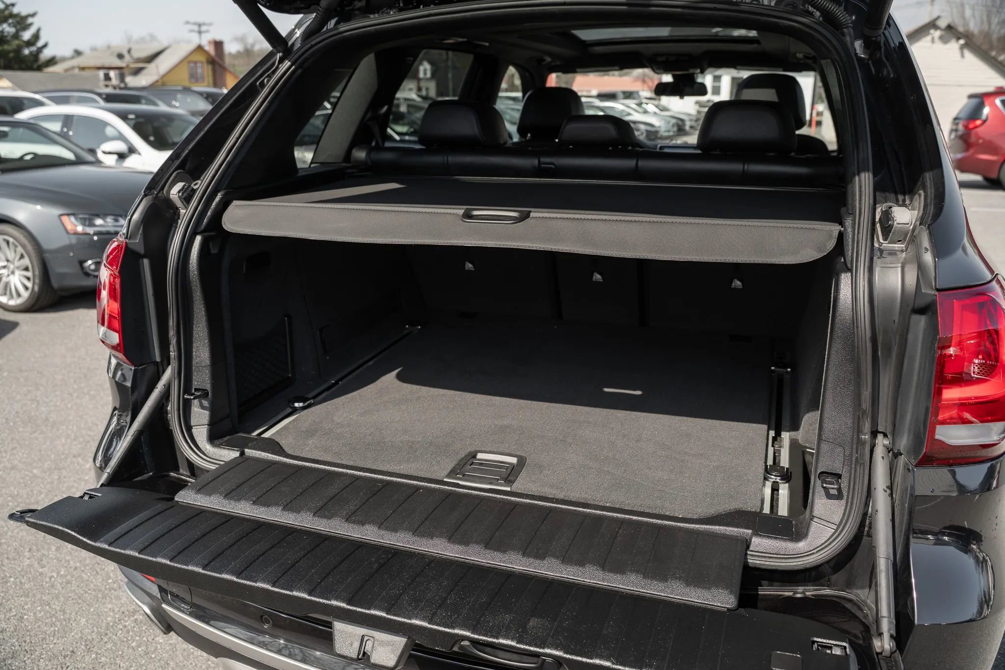 Used 2018 BMW X5 xDrive35i w/ M Sport Package image 9