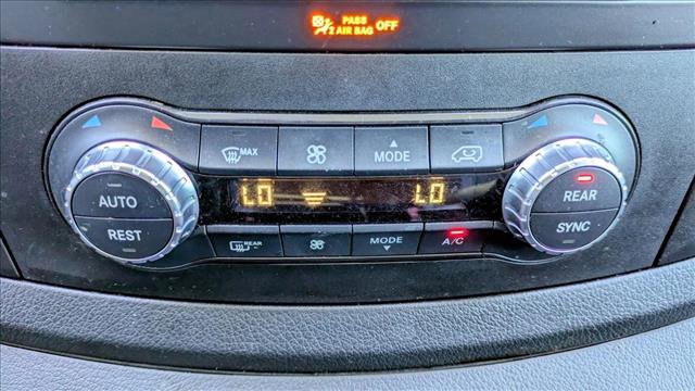 Used 2016 Mercedes-Benz Metris Passenger image 16