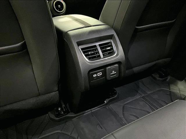 Used 2023 Chevrolet Blazer Premier FWD image 25