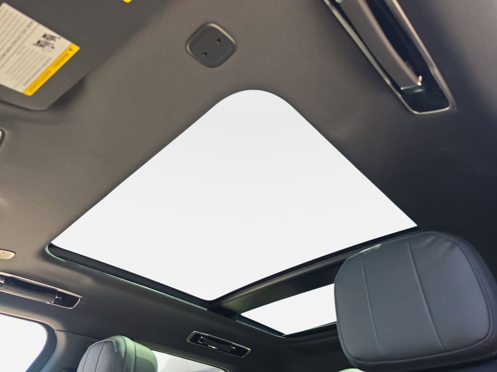 New 2025 Land Rover Range Rover Sport Dynamic SE AWD/4WD image 31