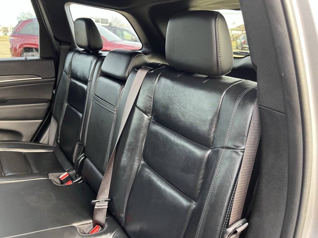 Used 2021 Jeep Grand Cherokee Limited image 19