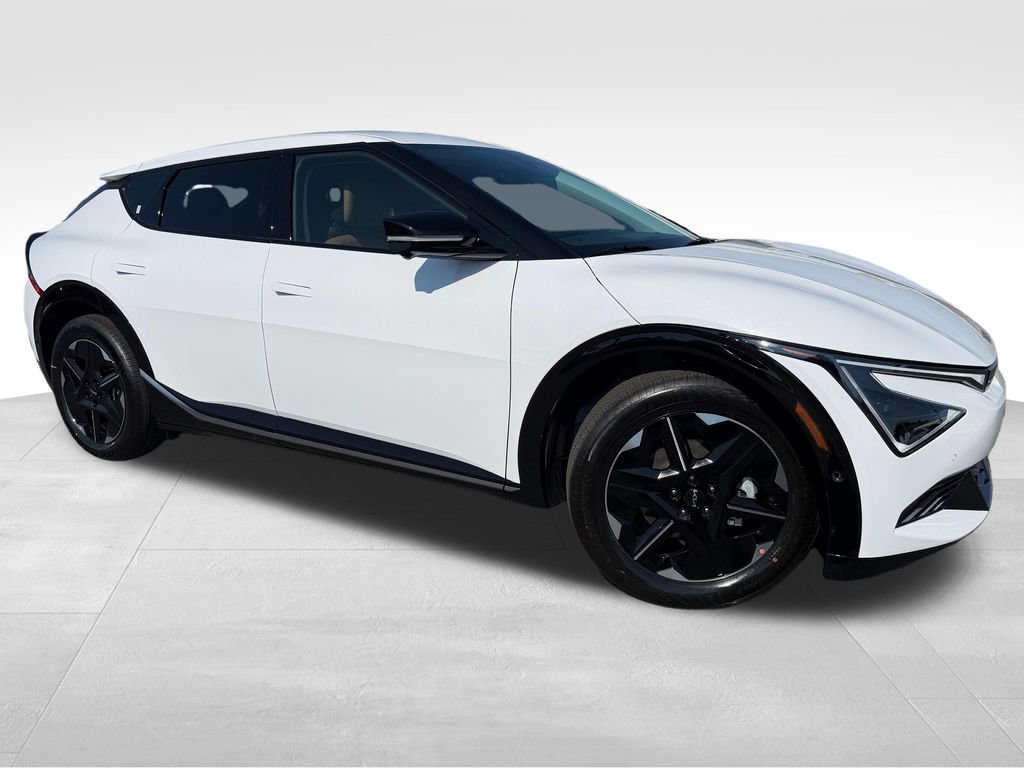 New 2026 Kia EV6 Wind AWD/4WD 360° Tour