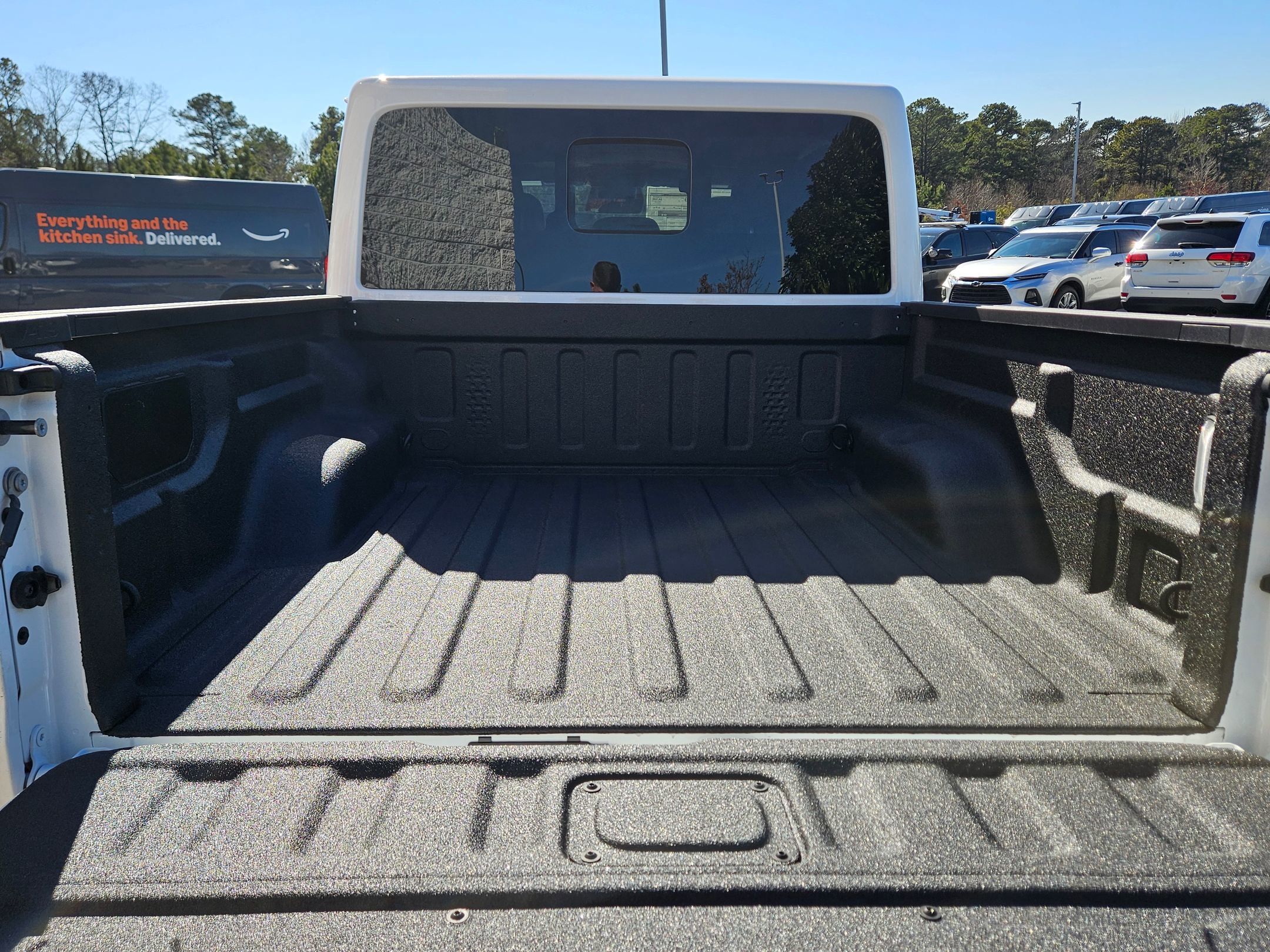 New 2026 Jeep Gladiator Sport image 26