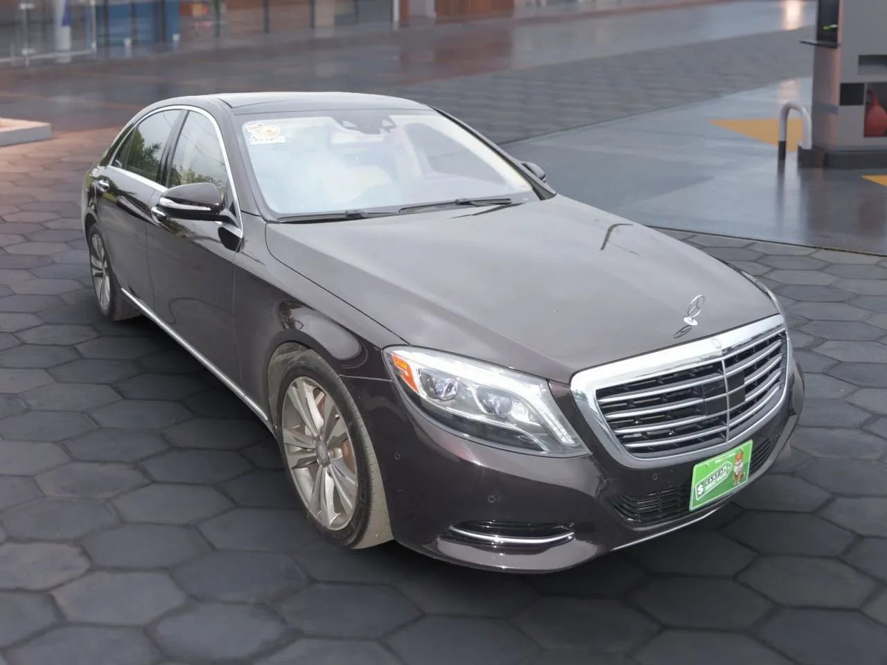 Used 2015 Mercedes-Benz S 550 4MATIC Sedan w/ Premium 1 Package image 11