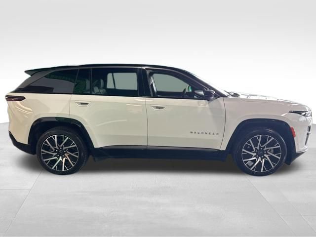 Used 2025 Jeep Wagoneer S Limited image 9